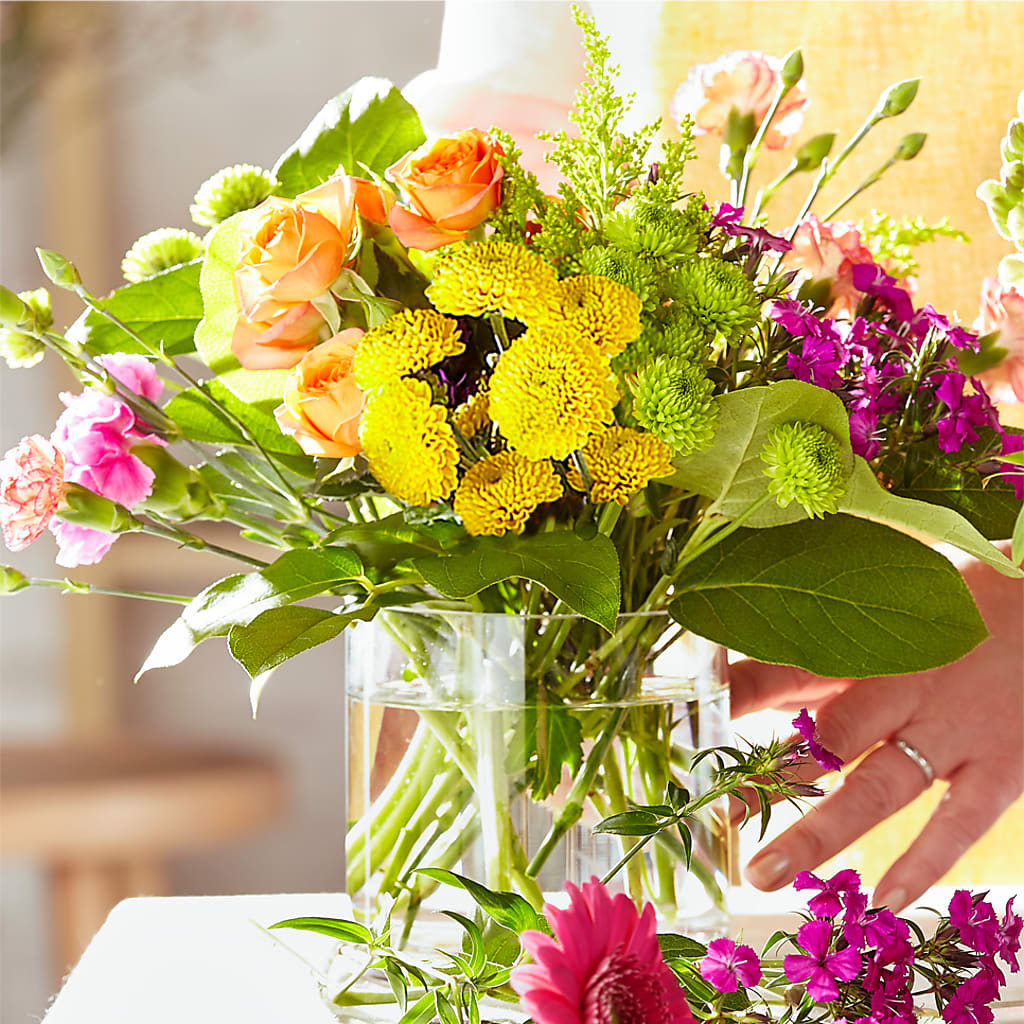 Bold & Bright – A Florist Original – RANCHVIEW FLORAL & INTERIORS, Overland Park KS