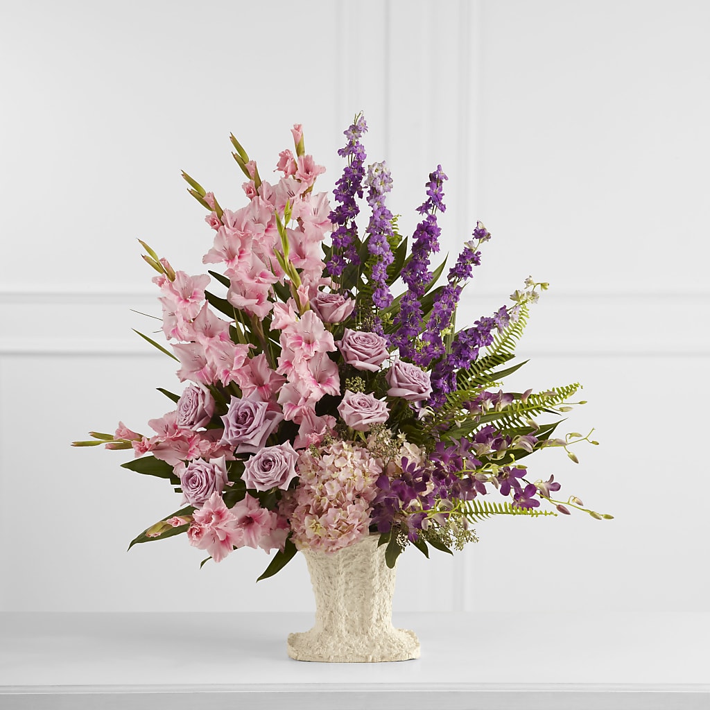 Flowing Garden Arrangement – RANCHVIEW FLORAL & INTERIORS, Overland Park KS