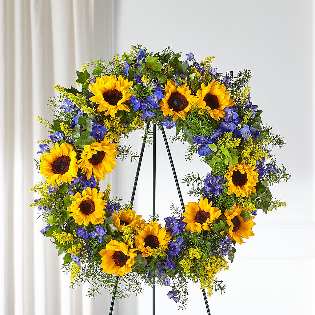 Bright Rays Wreath – RANCHVIEW FLORAL & INTERIORS, Overland Park KS