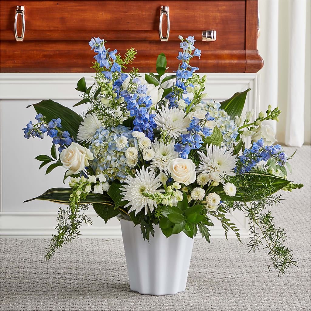 Everlasting Memories Floor Basket – RANCHVIEW FLORAL & INTERIORS, Overland Park KS