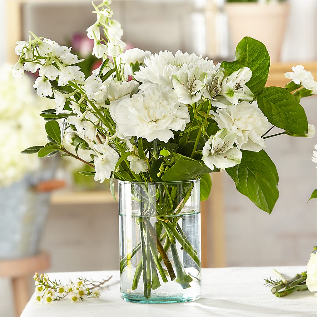 Classic Ivory – A Florist Original – RANCHVIEW FLORAL & INTERIORS, Overland Park KS