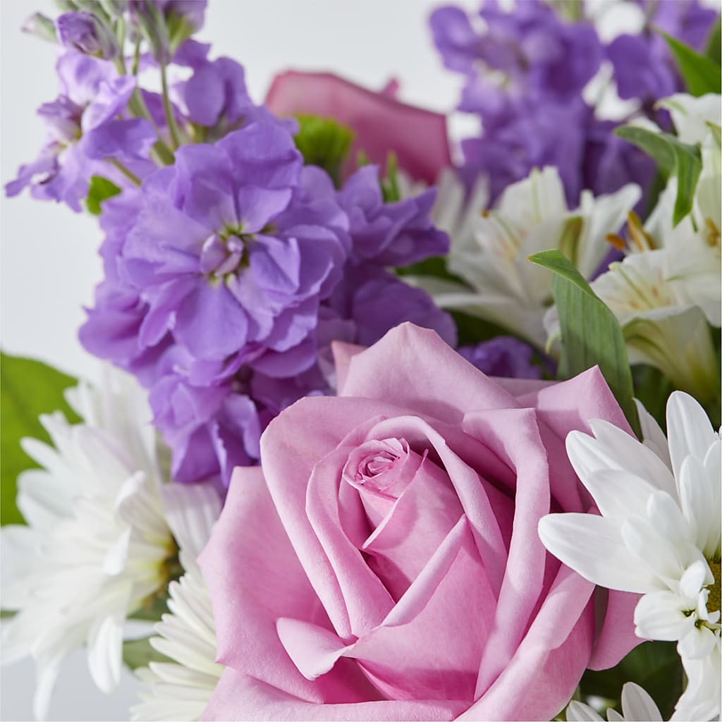 Garden of Peace Bouquet – RANCHVIEW FLORAL & INTERIORS, Overland Park KS