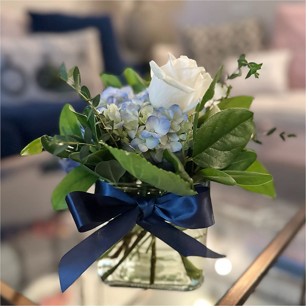 Sky Blue Delight Bouquet – RANCHVIEW FLORAL & INTERIORS, Overland Park KS