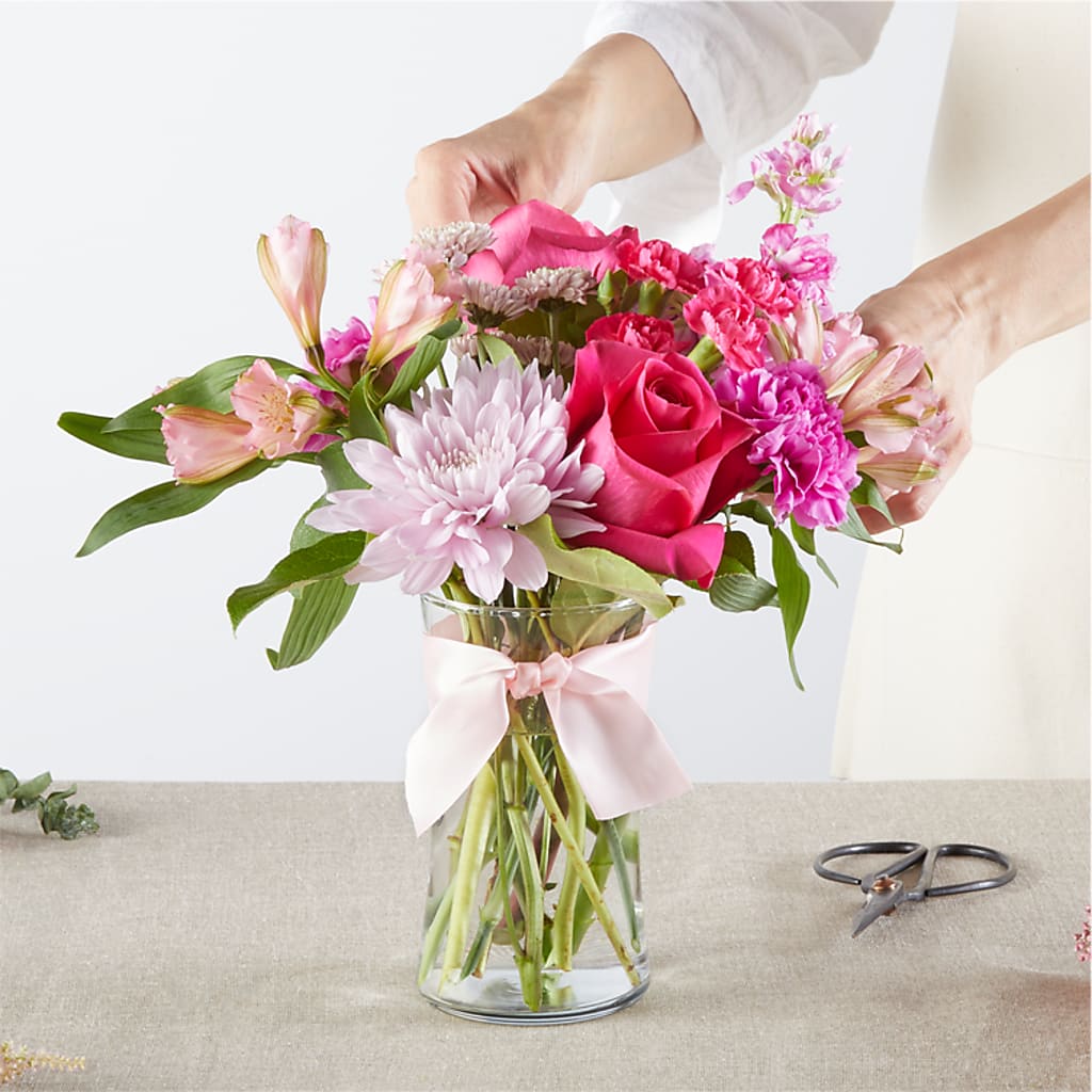 Pink Ribbon - A Florist Original – RANCHVIEW FLORAL & INTERIORS, Overland Park KS