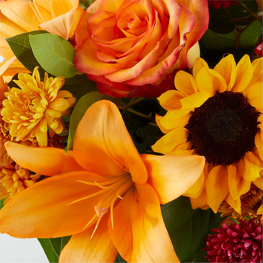 Grateful Centerpiece – RANCHVIEW FLORAL & INTERIORS, Overland Park KS