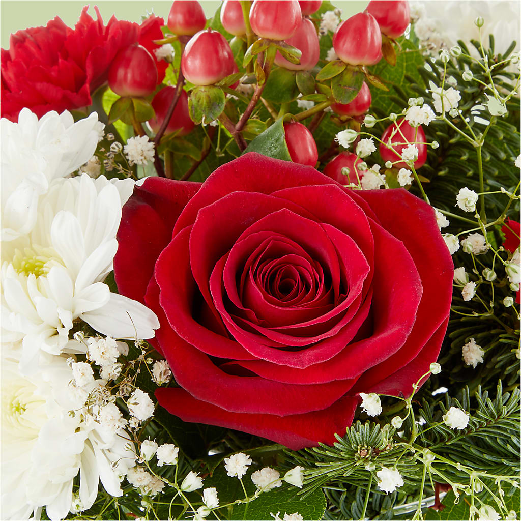 Chance of Flurries Bouquet – RANCHVIEW FLORAL & INTERIORS, Overland Park KS