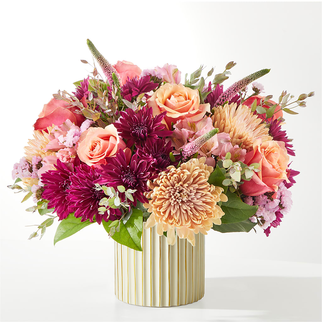Berry Cobbler Bouquet with Ivory Vase – RANCHVIEW FLORAL & INTERIORS, Overland Park KS