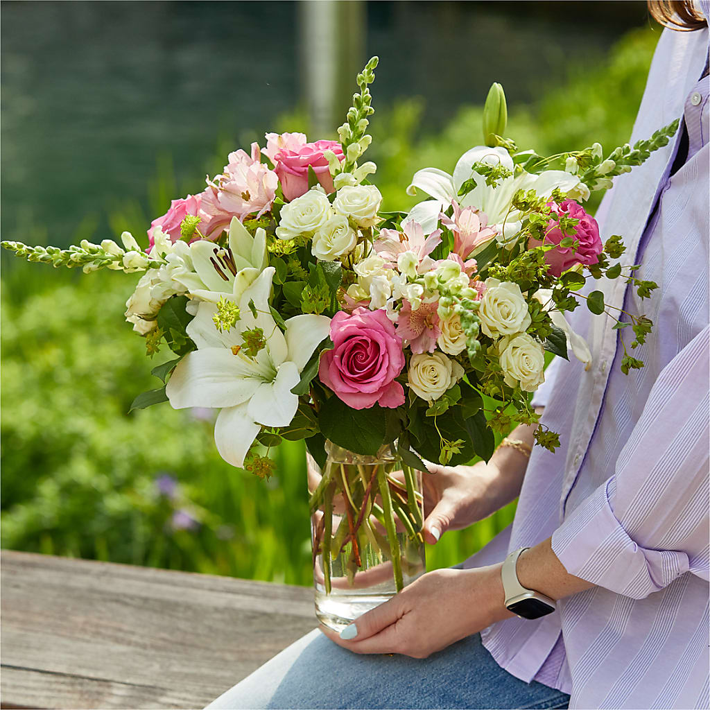 Fondly Bouquet – RANCHVIEW FLORAL & INTERIORS, Overland Park KS